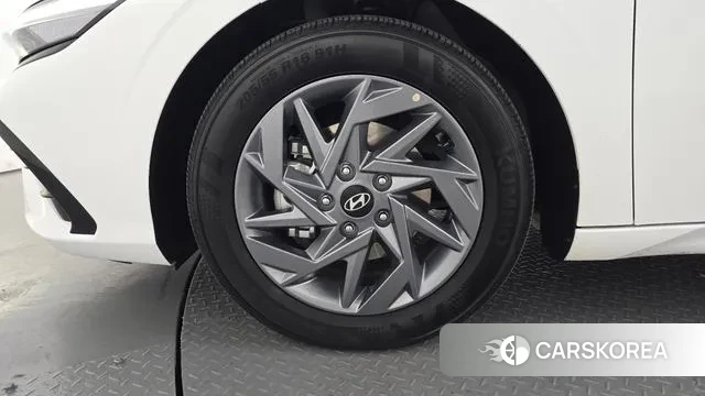 Hyundai The New Avante Hybrid (CN7) id 3689466 из Кореи 15