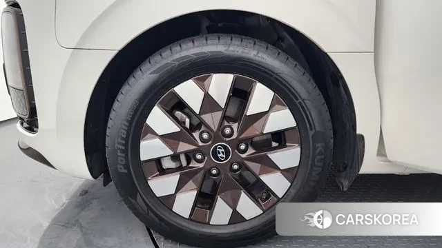 Hyundai Staria id 3726996 из Кореи 15