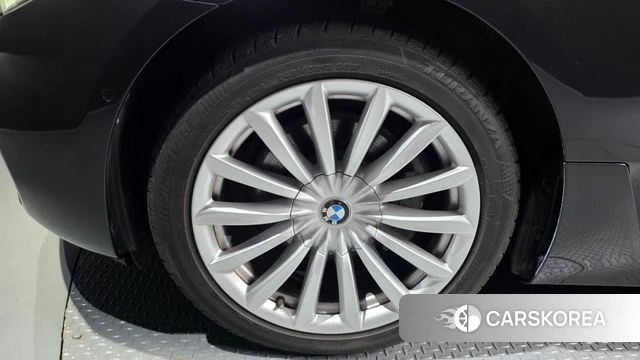 BMW 6 Series GT (G32) id 4785395 из Кореи 32