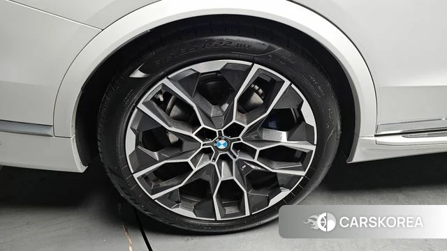 BMW X7 (G07) id 4279607 из Кореи 25