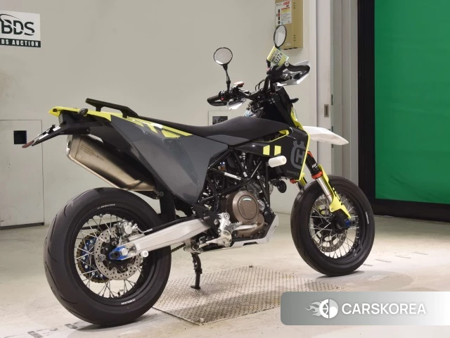 Husqvarna 701 SUPERMOTO 2023 из Японии, фото 2