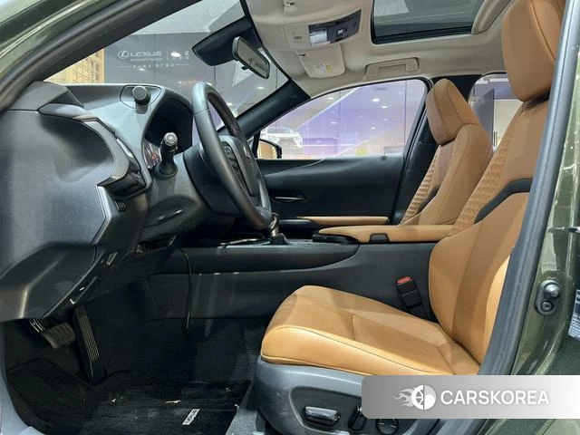 Lexus UX id 4274394 из Китая 13