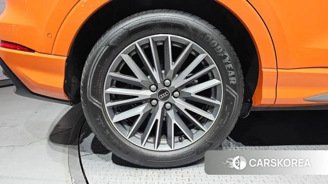 Audi Q3 (F3) id 4650079 из Кореи 20