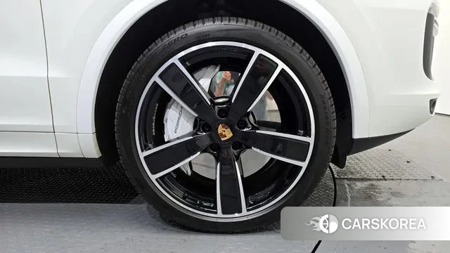 Porsche Cayenne (PO536) id 2886033 из Кореи 15