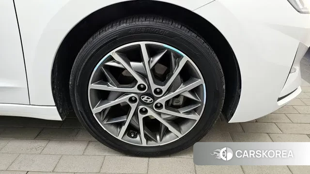 Hyundai The New Avante AD id 3552620 из Кореи 15