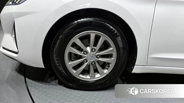 Hyundai The New Avante AD id 3955290 из Кореи 15