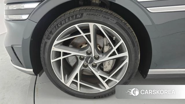 Genesis G90 (RS4) id 4730749 из Кореи 15