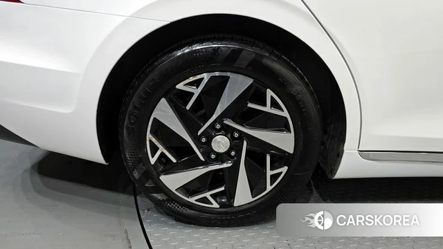 Hyundai The New Grandeur IG Hybrid id 4179549 из Кореи 15