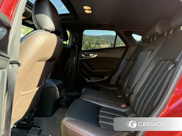 Mazda CX-4 id 4297661 из Китая 8