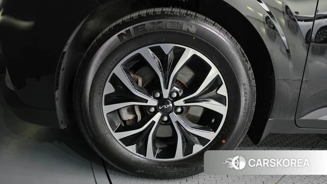 Kia Carnival 4th generation id 4343305 из Кореи 25