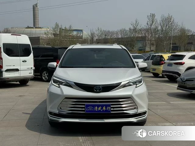 Toyota Saina id 4276464 из Китая 7