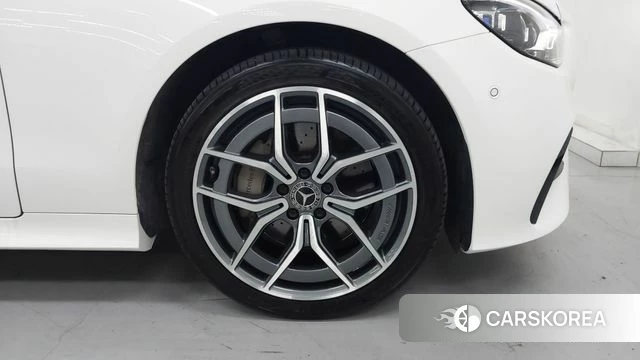 Mercedes-Benz E-Class W213 id 4457378 из Кореи 12
