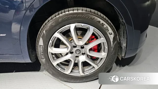 Maserati Levante id 3412544 из Кореи 15