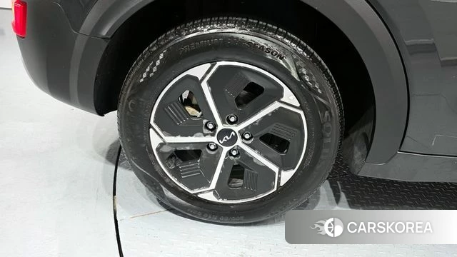 Kia Di Ol Nu Niro id 4382760 из Кореи 25