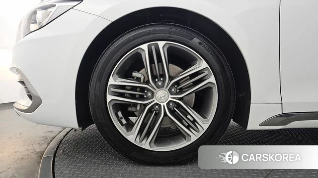 Hyundai Grandeur IG id 4245989 из Кореи 15