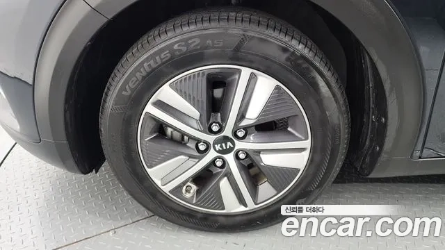 Kia The New Niro id 2945389 из Кореи 15