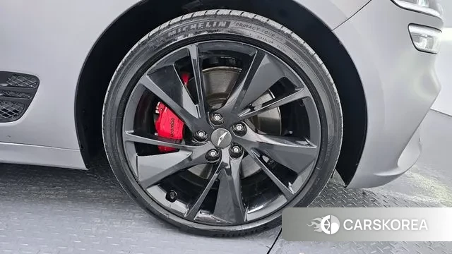 Genesis The New G70 id 3598200 из Кореи 15