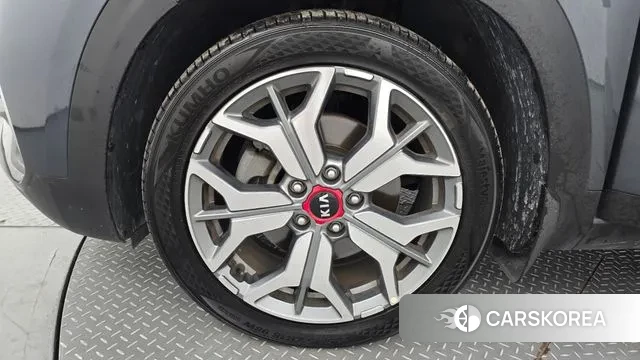 Kia Seltos id 3033668 из Кореи 15