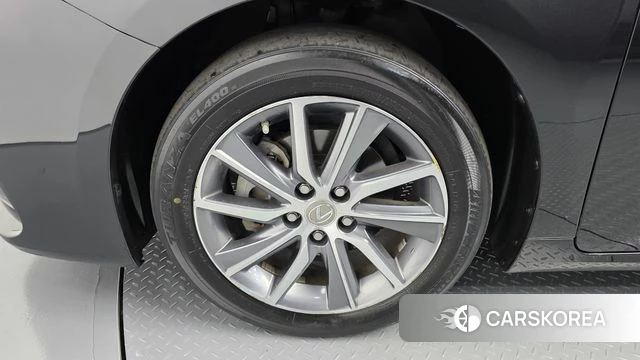 Lexus New ES300h id 4521038 из Кореи 27
