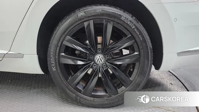 Volkswagen Arteon id 3646978 из Кореи 15