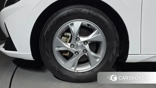 Hyundai Avante (CN7) id 3362319 из Кореи 15