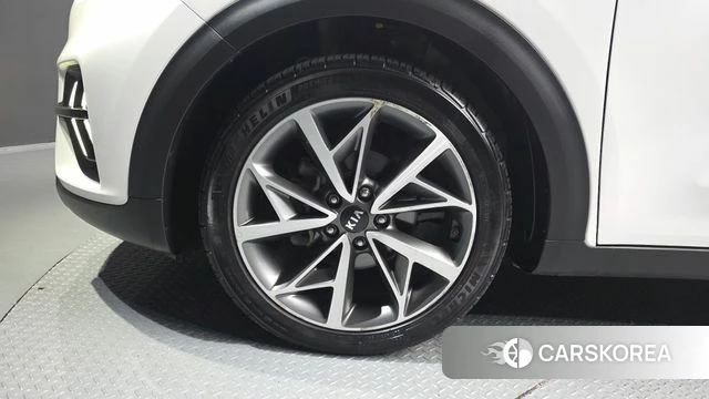 Kia The New Niro id 4508310 из Кореи 15
