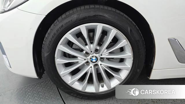 BMW 5 Series (G30) id 4470717 из Кореи 29