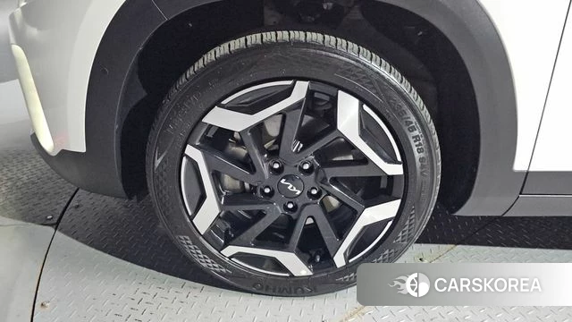 Kia The New Seltos id 4201063 из Кореи 27