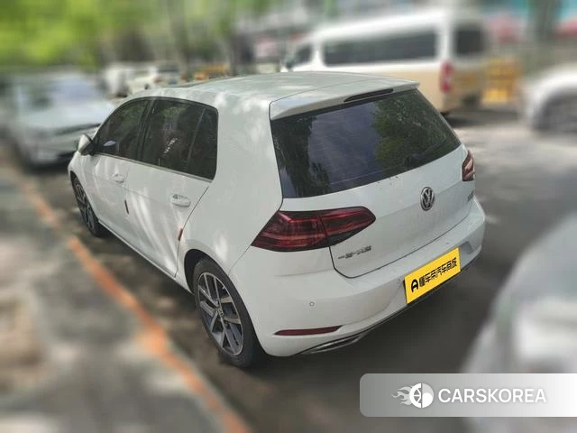 Volkswagen Golf 2018 Белый из Китая, фото 5