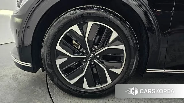 Kia EV6 id 3487679 из Кореи 15