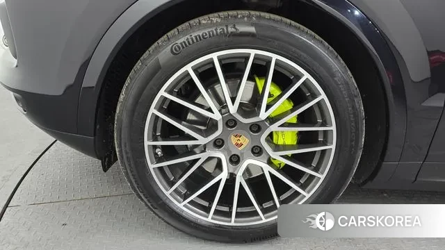 Porsche Cayenne (PO536) id 3675704 из Кореи 15