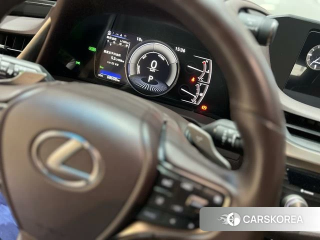 Lexus ES id 4254685 из Китая 14