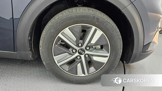 Kia The New Niro id 3866003 из Кореи 15