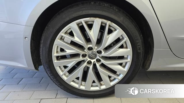 Audi A7 (4K) id 4769706 из Кореи 27