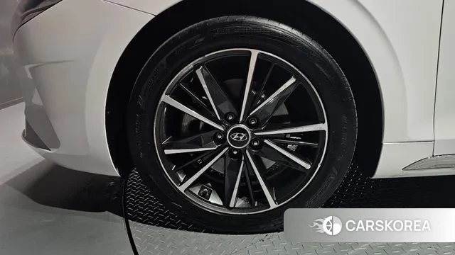 Hyundai The New Grandeur IG id 3290576 из Кореи 15