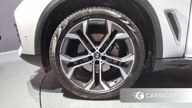 BMW X5 (G05) id 3416627 из Кореи 15