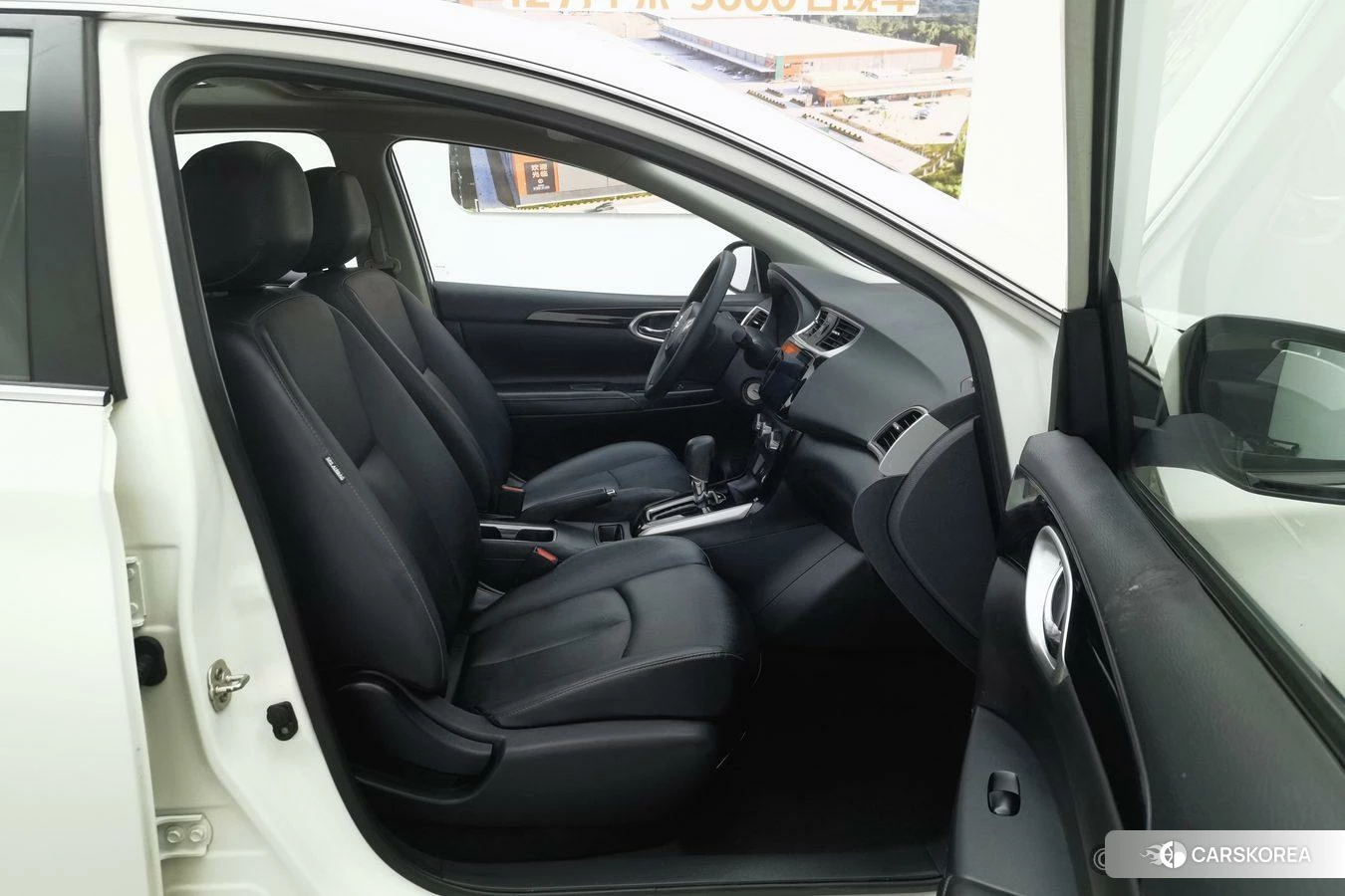 Nissan Sylphy id 4438095 из Китая 19