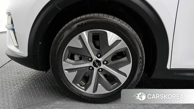 Kia Niro EV id 3872103 из Кореи 15