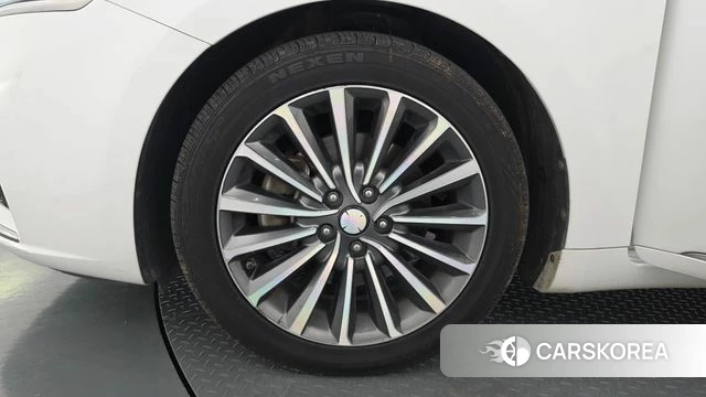 Kia Come New K7 id 4694126 из Кореи 29