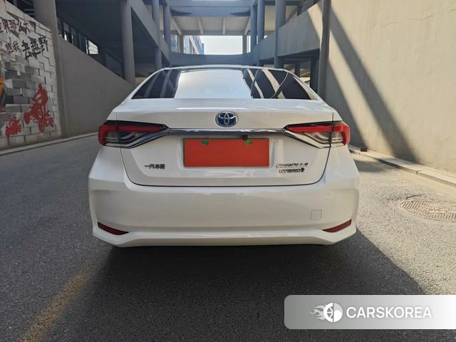 Toyota Corolla 2022 Белый из Китая, фото 5