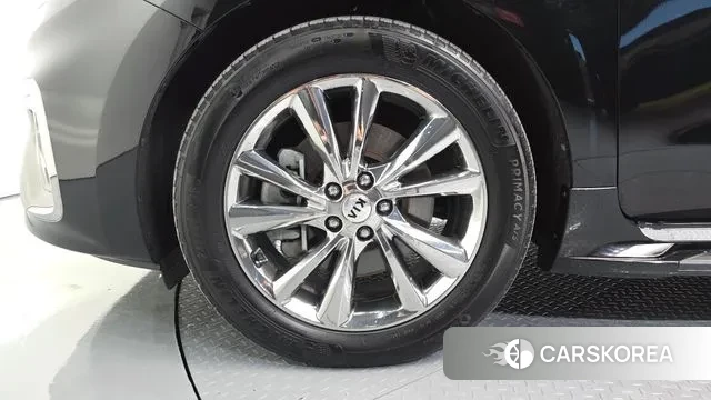 Kia The New Carnival id 3291478 из Кореи 15