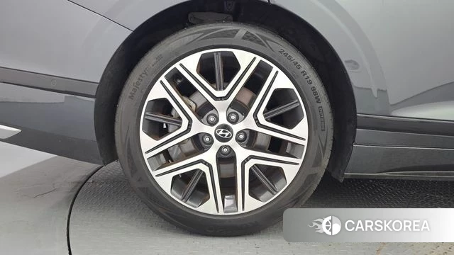 Hyundai Grandeur (GN7) id 4711334 из Кореи 31