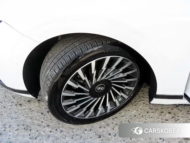 Hyundai Grandeur (GN7) id 3721051 из Кореи 15