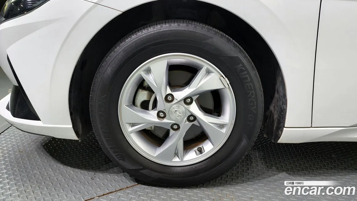 Hyundai Avante (CN7) id 779843 из Кореи 15