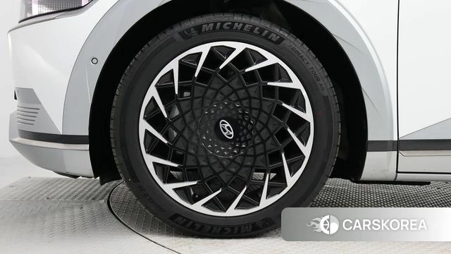 Hyundai Ionic 5 id 4665836 из Кореи 15