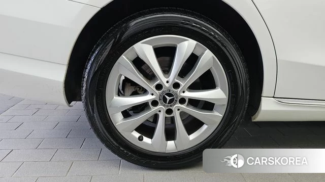 Mercedes-Benz C-Class W205 id 4732673 из Кореи 25