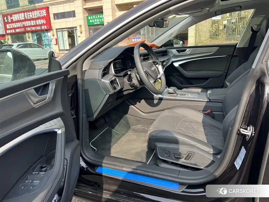 Audi A7L 2026 Черный из Китая, фото 5