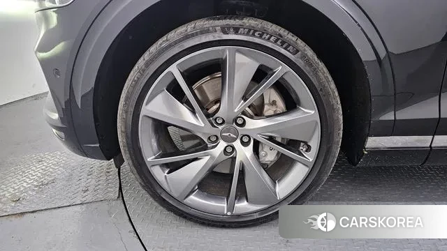 Genesis GV70 id 3734984 из Кореи 15