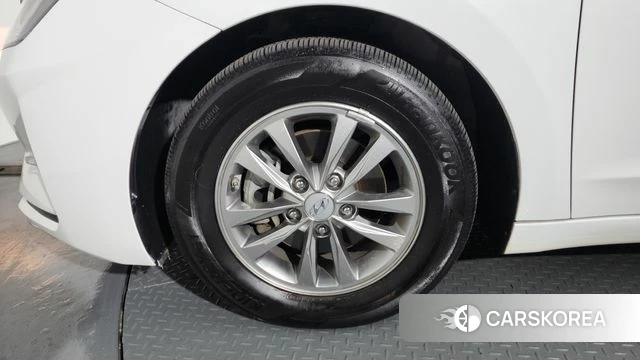 Hyundai The New Avante AD id 4530616 из Кореи 31
