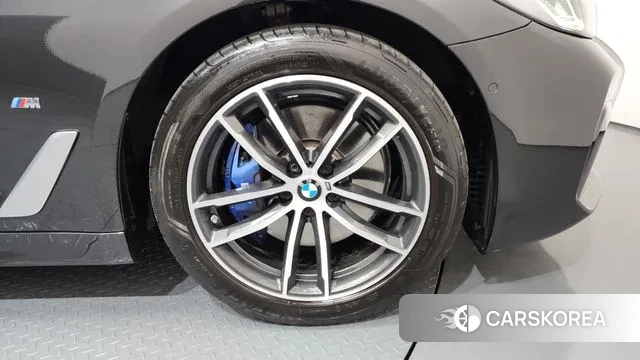 BMW 5 Series (G30) id 3707006 из Кореи 15